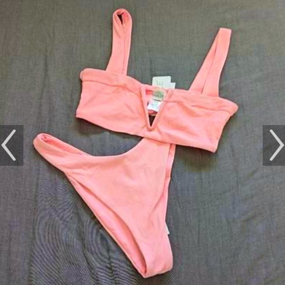 L*Space Bikini Set in Crystal Pink-Lee Lee Top and Sandy Bottom Classic. - Picture 2 of 12